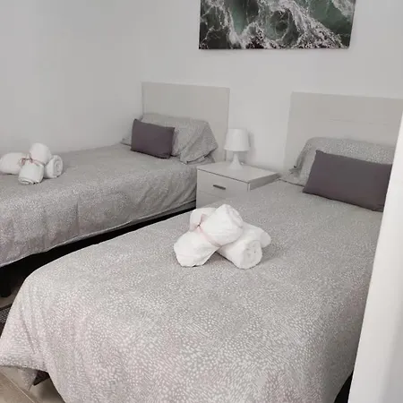 Casa Piramide 3. Terraza Wifi Y Parking Privado 伊科德·德·洛斯·维诺斯