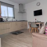 Casa Piramide 3. Terraza Wifi Y Parking Privado 度假居 伊科德·德·洛斯·维诺斯
