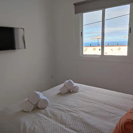 Casa Piramide 3. Terraza Wifi Y Parking Privado 度假居 伊科德·德·洛斯·维诺斯