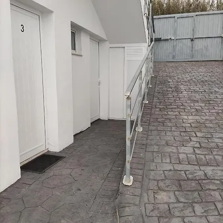 Casa Piramide 3. Terraza Wifi Y Parking Privado Hébergement de vacances *